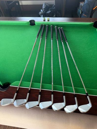 Taylormade P790 Irons
