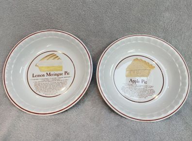 Vintage (80s) ceramic Pair of pie dishes