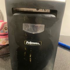 Confetti Cut Paper Shredder