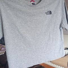 ladies the north face cropped teeshirt