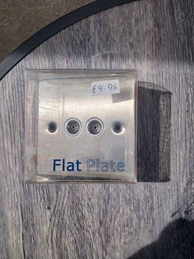 New Flatplate electical Socket