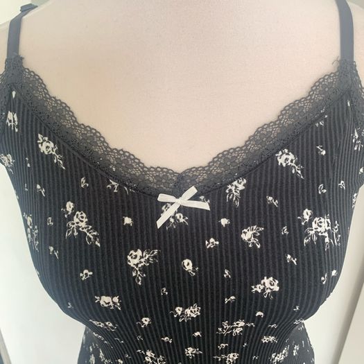Ladies floral dress. Size S