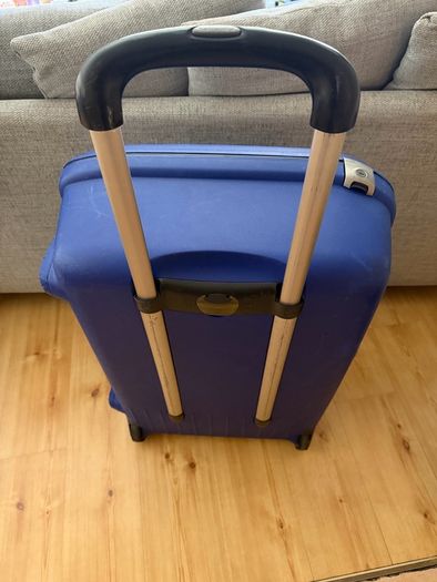 Samsonite suitcase