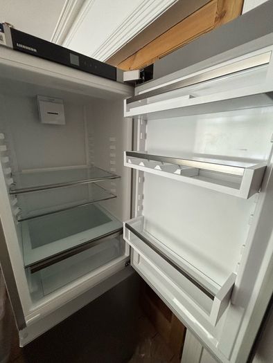 Liebherr Pure 60/40 Fridge Freezer - Stainless Steel