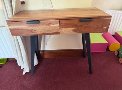 Hallway/Living room Console