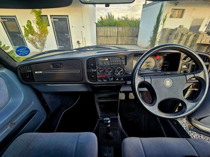 1986 Saab 900i 8v Flat-Nose (Unique Diplomatic Restoration)