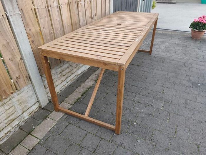 patio table