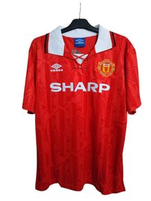 Man Utd ( Retro/ Hughes 10 ) Jersey ,size : Large