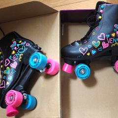 Roller skates RAVEN Trista, adjustable sizes, Protective pads set included