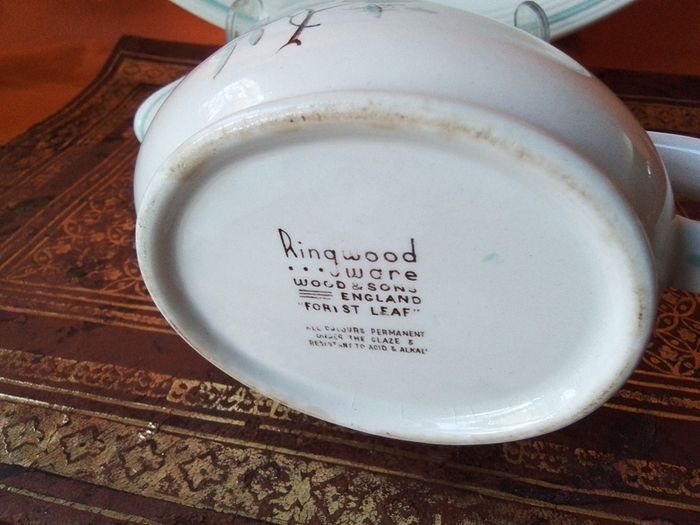 Platter & Gravy Boat