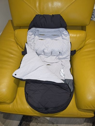 Uppababy Ganoosh footmuff cosytoes As new