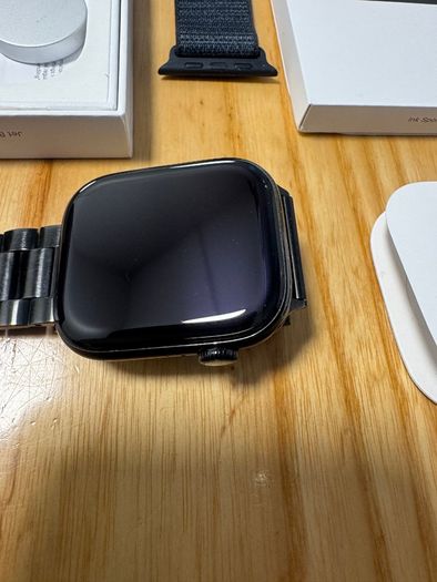 As New Apple Watch Series 10 46mm Jet Black & Metal Strap