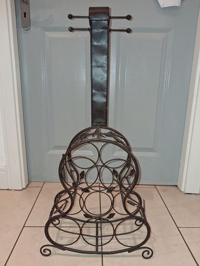 Wine Rack (Guitar)
