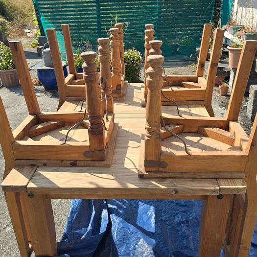 Solid Wooden Kitchen Table plus 4 Chairs Rustic Character