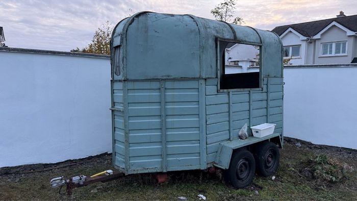 Horse Box