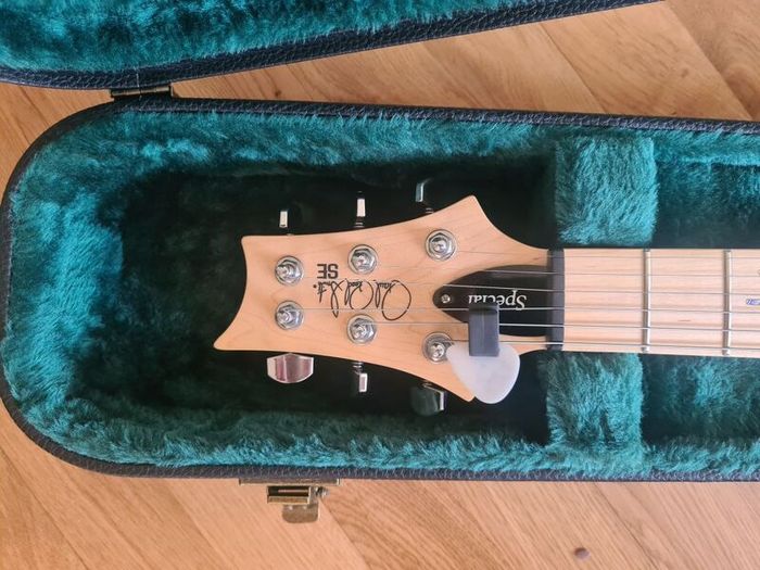 Hardshell Guitar Case for PRS Models