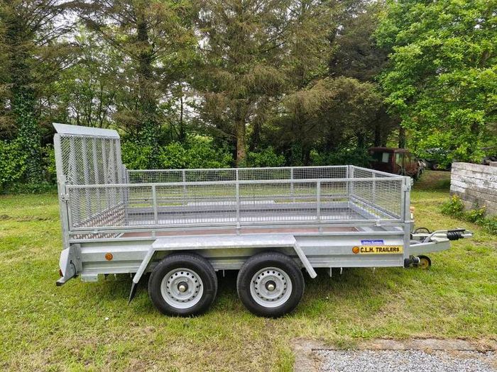 Brand New 10 X 5 Trailer.