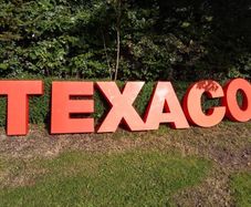 Texaco sign