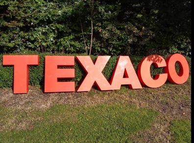 Texaco sign