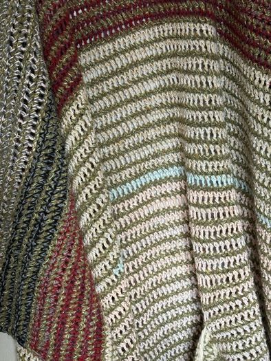 Gorgeous Hand Crochet Throw with large Pocket ( never used)