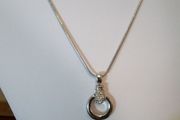 Pendant &amp; Earrings Set