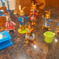 Peter Rabbit Tree House set (collectors item)