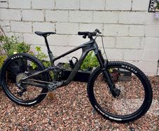 Giant Trance X Advanced 1 Full Suspension Mountain Bike