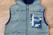 Marks &amp; Spencer Gilet / M&amp;S Bodywarmer Vest with hood - Boys - Age 5 to 6 years