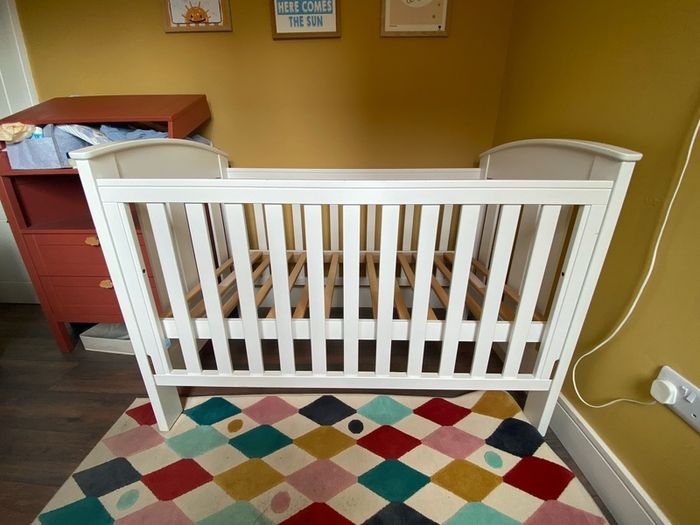 Cot & cot bed