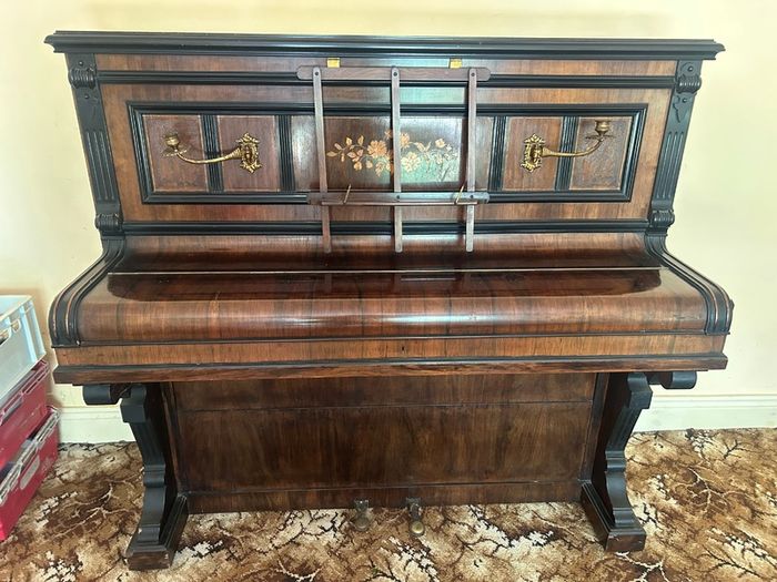 Antique Piano