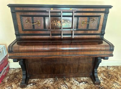 Antique Piano