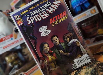 Amazing Spider-Man ! Issue #583 ! Petere Parker on a Date ! 2009 ! by Marvel !