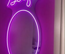 mirror selfie led light up mirror