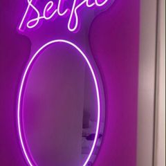 mirror selfie led light up mirror