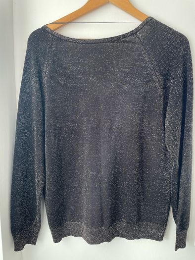 Vila black rose gold v-neck metallized top size 12 to 14
