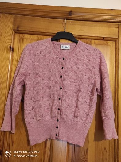 100% cashmere cardigan by the Scottish brand Brora