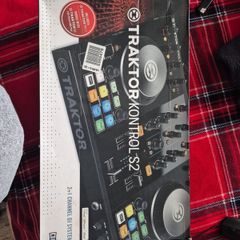 Traktor Kontrol S2 Mk2 with Traktor Pro 2 Licence