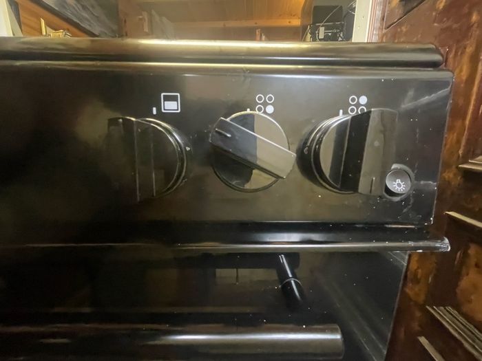 Free Standing oven with Hob