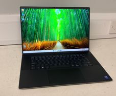Dell Mobile Precision Workstation 5690