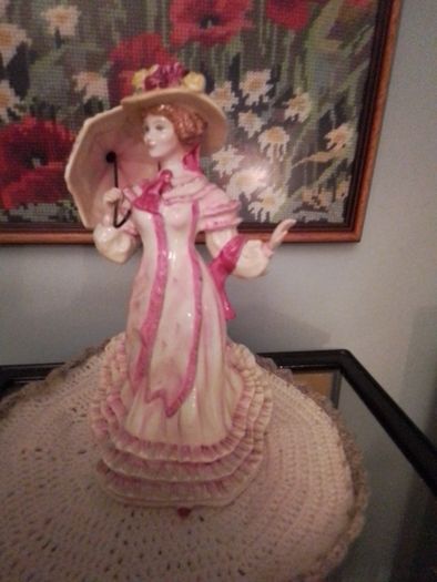 Royal Doulton " Springtime" Rare Figurine