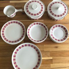 Vintage Dinner Set
