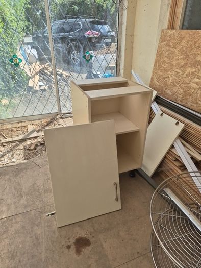 kitchen cabinets