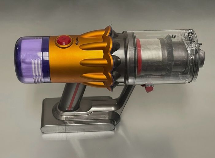 Dyson v12