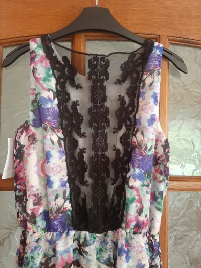 Brand New Dress, Size Medium