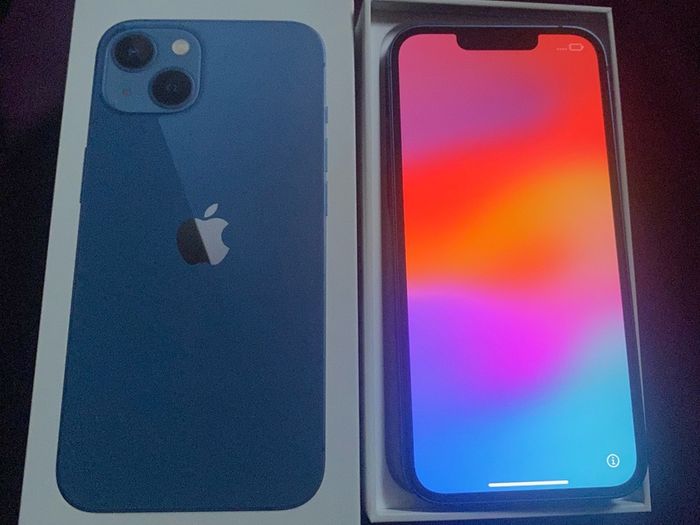 Apple iPhone 13 256 GB Blue Unlocked SIM free