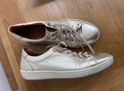 Carvela Golden trainers