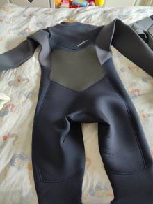 Wetsuit