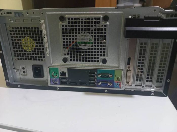 Dell Optiplex 7010 Mt Intel Core I7-3770 3.40ghz Cpu, 24inch Monitor, 12gb Ram 250gb Ssd, 1tb 3.5 Hdd, Dvd-rw Win10 Pro