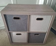 Shelving unit - 4 boxes