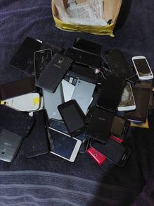 36 phones for parts